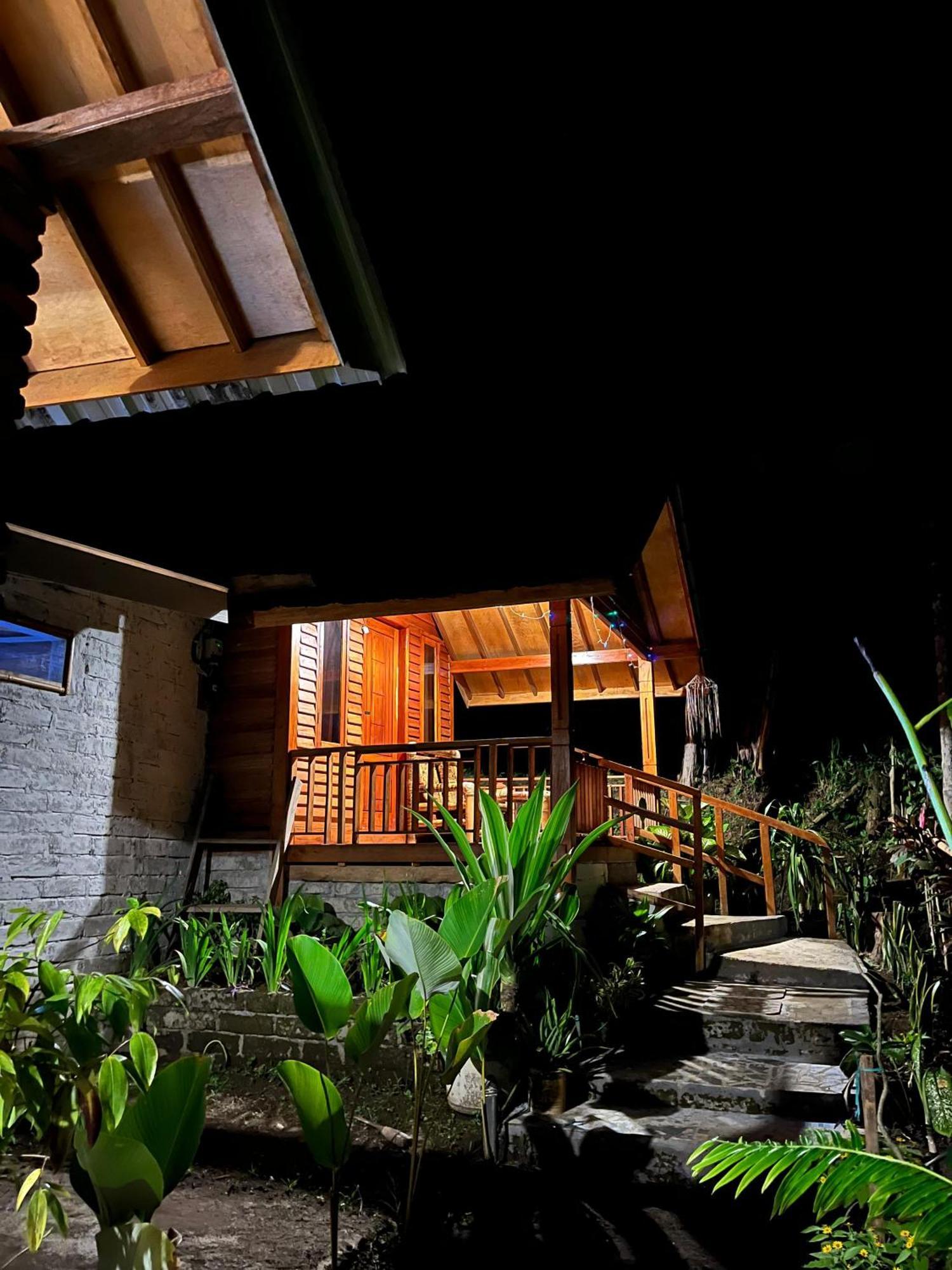 Asan Rinjani Homestay テテバトゥ エクステリア 写真